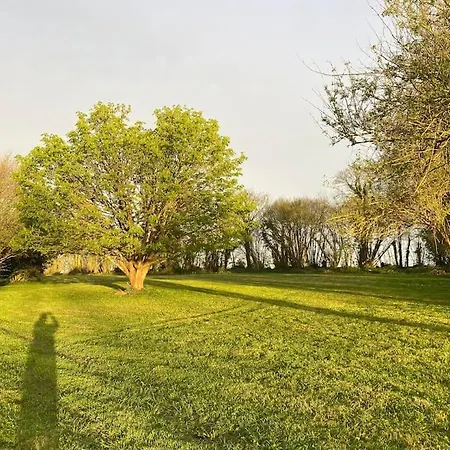 Le Domaine Des Roses Normandie Сasa de vacaciones *