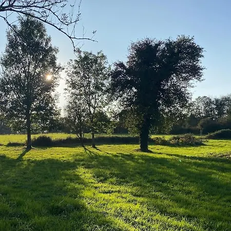 Сasa de vacaciones Le Domaine Des Roses Normandie *